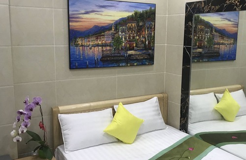 Bui Thi Xuan Hotel | Welcome to hotel you and me, you pick the right one to explore