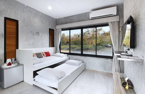 Khanong Phra Resort | White Knot Khao Yai