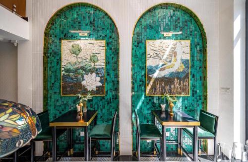 Hang Xanh Bed & Breakfast | White Lotus Boutique Hotel, Ho Chi Minh