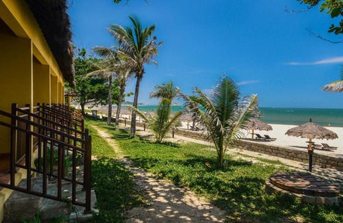 Phu Hai Beach Resort | White Sand Resort Mui Ne