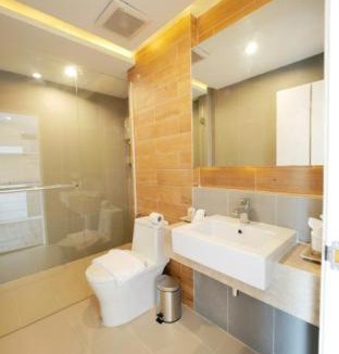 Noen Phra Hotel | Wisdom Hotel & Residence