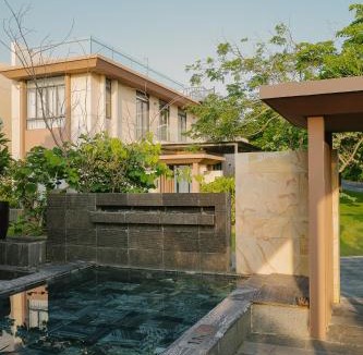 Cam Lam Apartment | Wyndham Cam Ranh Resort - 3 Luxury Bedroom Villa by Ssens Homes