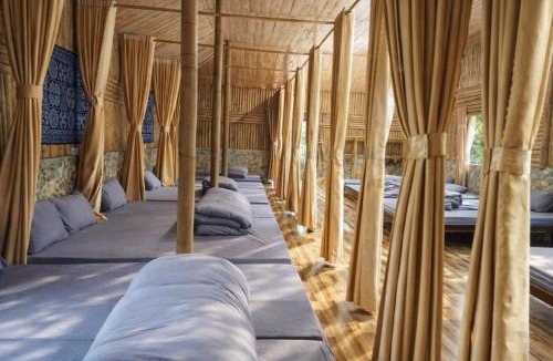 Mai Chau Hotel | Y Sao Homestay