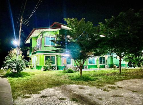 ท่าช้างรีสอร์ท กาญจนบุรี in Kanchanaburi City