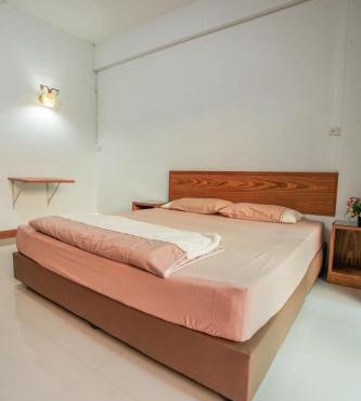 โรงแรมบ้านสวน ฟ้าใส in Chanthaburi