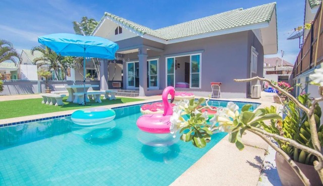 ไมอามี่ หัวหิน พูลวิลล่า Miami HuaHin Poolvilla