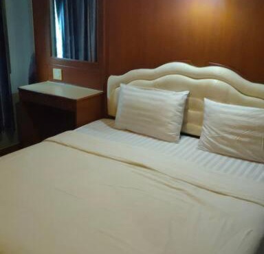 1 BR Lamai Inn Hotel- Patong, Thailand in Patong Beach