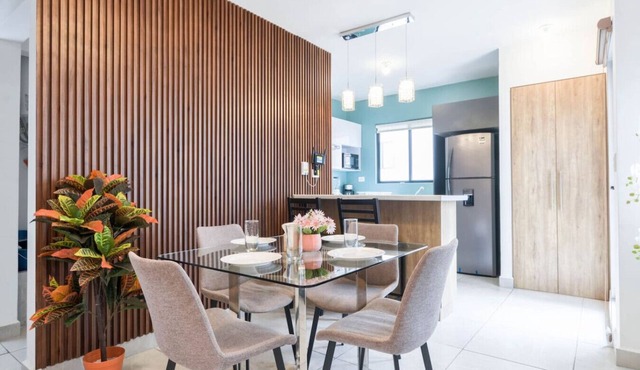 1 King, 3 Twin bed, Pool & 2 parking | 3BR2br 6ppl in Mitras Poniente