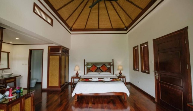 2 days and 1 night Mekong cruise from Thailand to Laos # Luang prabang