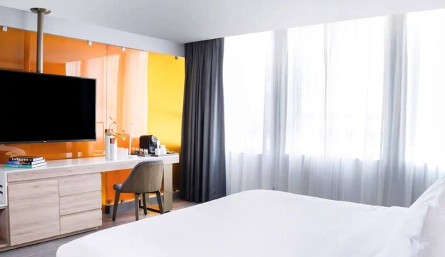 2 Units | Pet-Friendly Paradise | Explore El Pendulo with Your Furry Friend in Ciudad de México