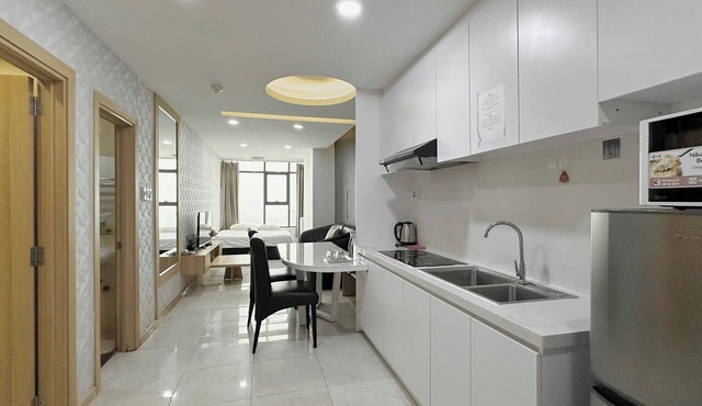 2830 Direct sea view 1 BR Muong Thanh 60 Tran Phu Nha Trang