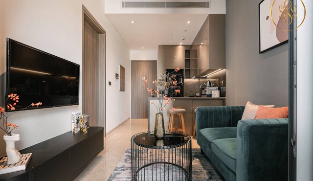 2Bdr @The MarQ Dist 1 Prime Condo Sky Pool/Gym/Sauna/BBQ