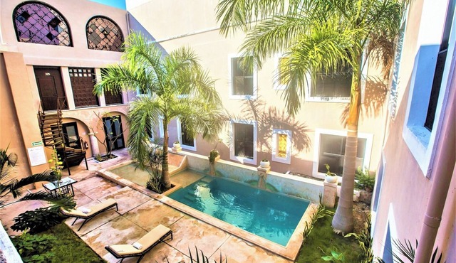 3 Units Double Beds | Pool | Centro Mérida Near Parque Santa Lucia in Mérida