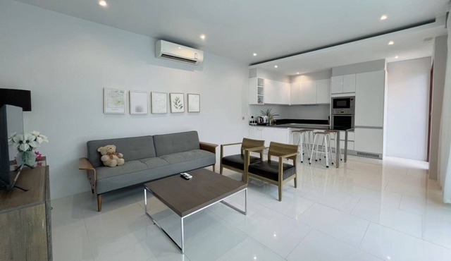 3bedrooms pool Villa in Kamala in Kathu District