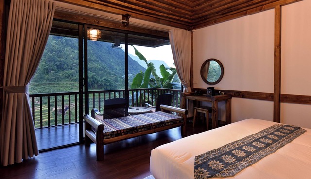 4-bedroom resort in terrific Lao Cai with WiFi, AC