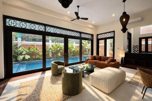 5 star Heritage Indochine Thao Dien Villa by Ray with Private Pool
