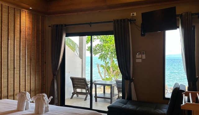 Adarin Beach Resort in Koh Samui