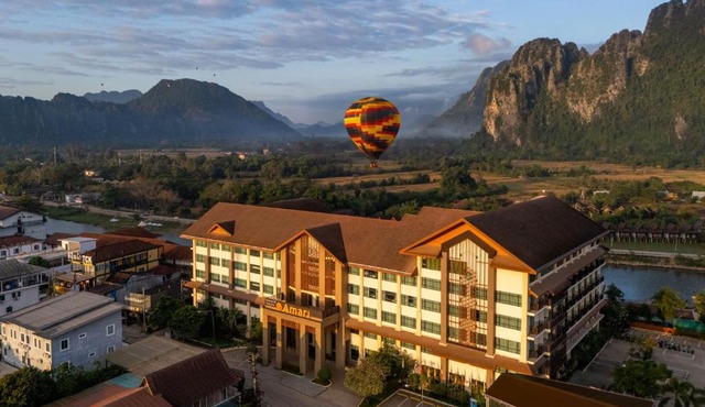 Amari Vang Vieng