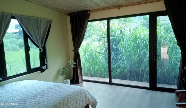 Amica Du Gia Trekking and Homestay