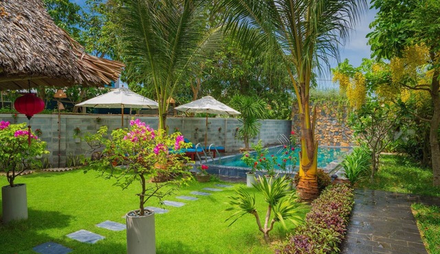 An Bang Garden - 4BR pool villa- 3 mins walk to An Bang beach.