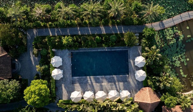 An Hideaway Resort