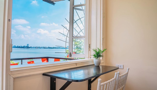 An Homestay Lakeview Apartment