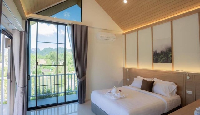 Annrin cafe & resort in Phanom