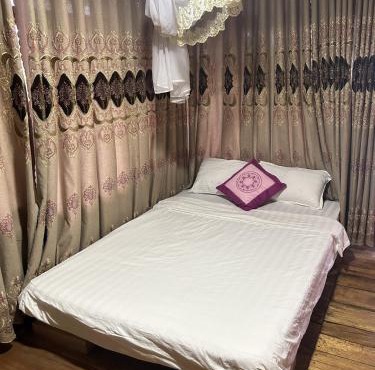 ANOR - Farmstay - Double bed in A Luoi
