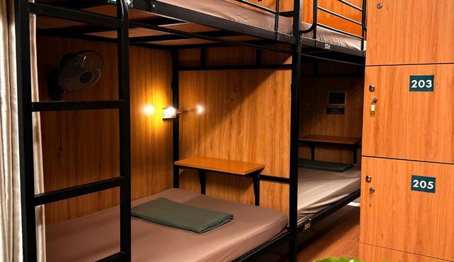 AprilBox Trackside Hostel in Hanoi