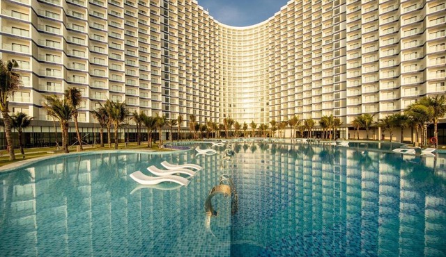 Arena Cam Ranh Condotel