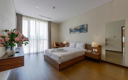 Aurora Serviced Apartments