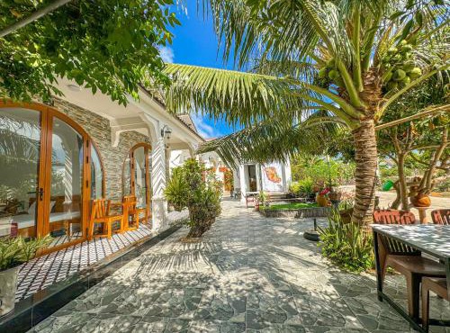 BA DŨNG VILLA COFFEE - ĐẢO PHÚ QUÝ - Bình Thuận