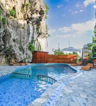 Bamboo Hill Villa