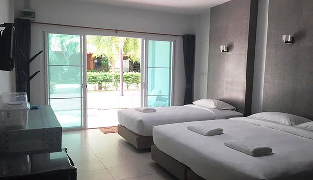 Bankrut Resort in Bang Saphan