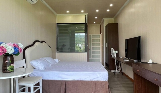 Bavi Hill Villa