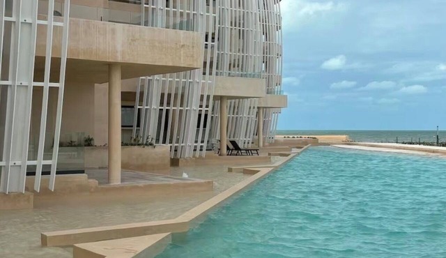 Beachfront condo in Progreso in Telchac