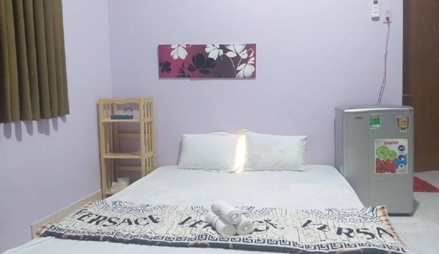 Bee.Bee Homestay (Deluxe DOUBLE BALCONY Giường Đôi với Ban công