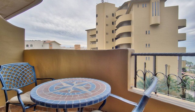 Bella Sirena BB 402 Newly Renovated Recovery Zone Stunning Ocean View Condo in Puerto Penasco