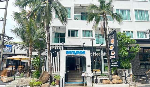 Benyada Lodge - Surin Beach in Surin Beach