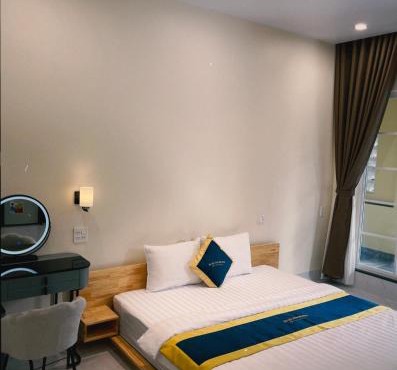 Blue Diamond Homestay - Garden View in Chau Thanh