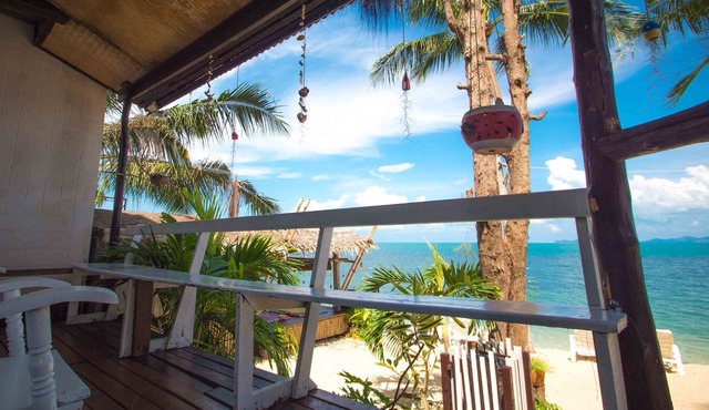 By Beach Resort in Koh Samui
