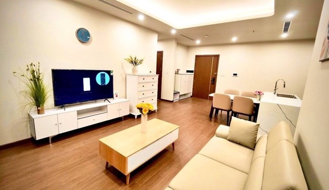 Căn hộ 3 phòng ngủ cao tầng nhìn cả thành phố Hà Nội