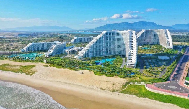 Căn hộ The Oceanfront tại Cam Ranh (The Oceanfront Apartment At Cam Ranh)