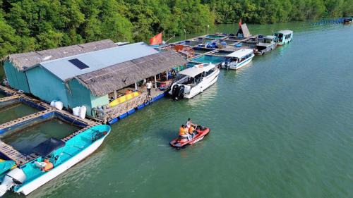 Cần Giờ Floating House in Ho Chi Minh City