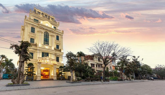 Cẩm Bình Hotel