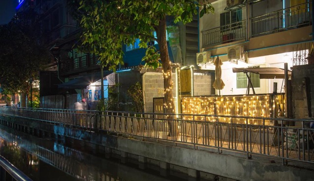 Canal View Lo-ha guest house, Contactless Check-in