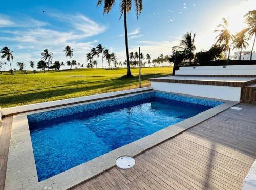 casa con alberca en campo de golf by G P S rentas in Mazatlan