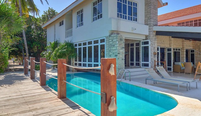 Casa del Navegante - Yucatan Home Rentals in Progreso