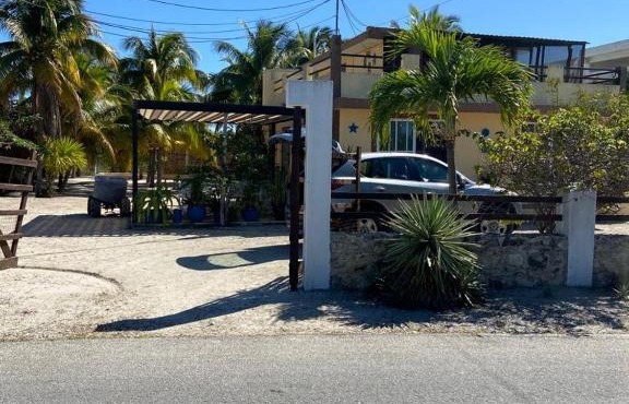 Casa Ibiza Celestun in Celestún