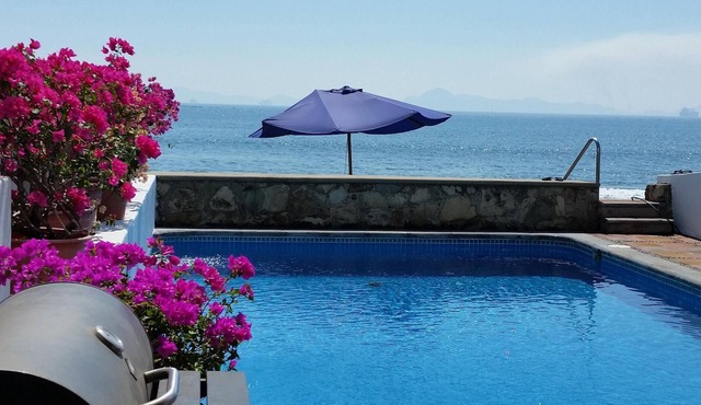 Casa Lang is a Private Beachfront Paradise in Manzanillo. Mexico in Manzanillo
